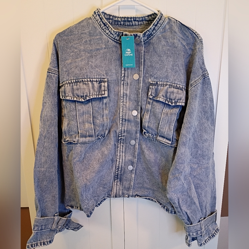 Cupshe Light Wash Denim Utility Jacket